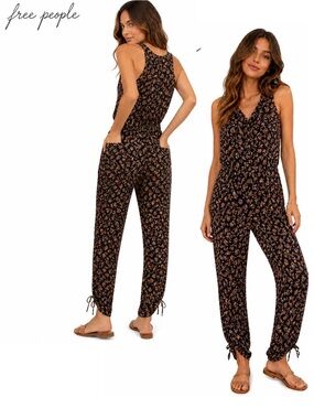 Free People Floral Jumpsuit Large Black Boho Button Front Tie Ankle Viscose